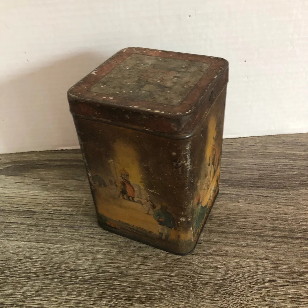 Vtg Lipton Tea Tin with Elephant